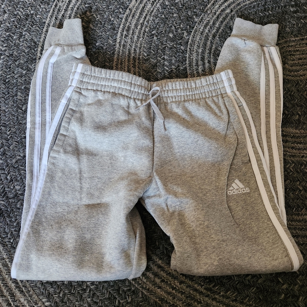 Adidas 3 stripe logo grey joggers small